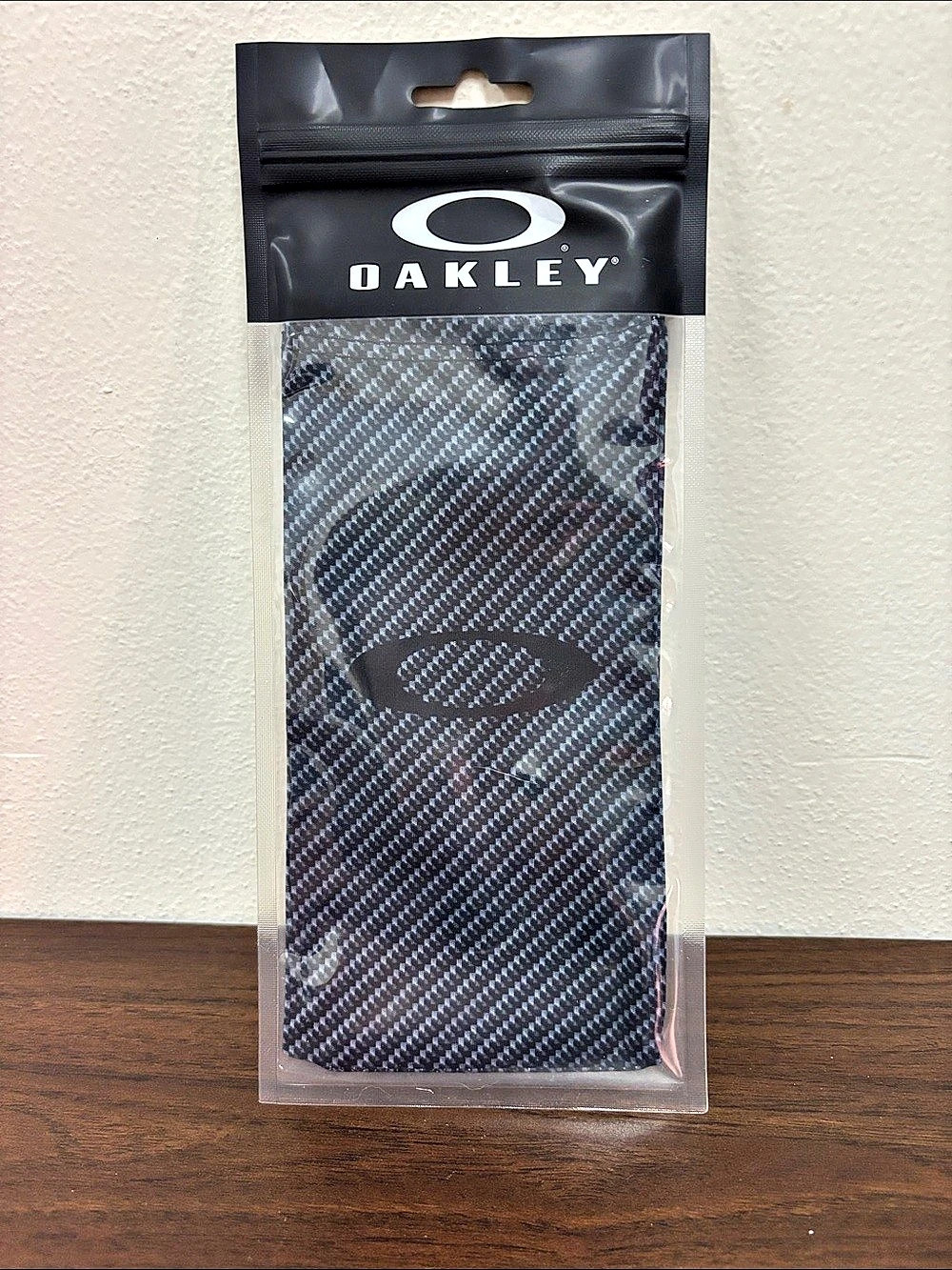 Oakley Carbon Fiber Microbag glasses Case